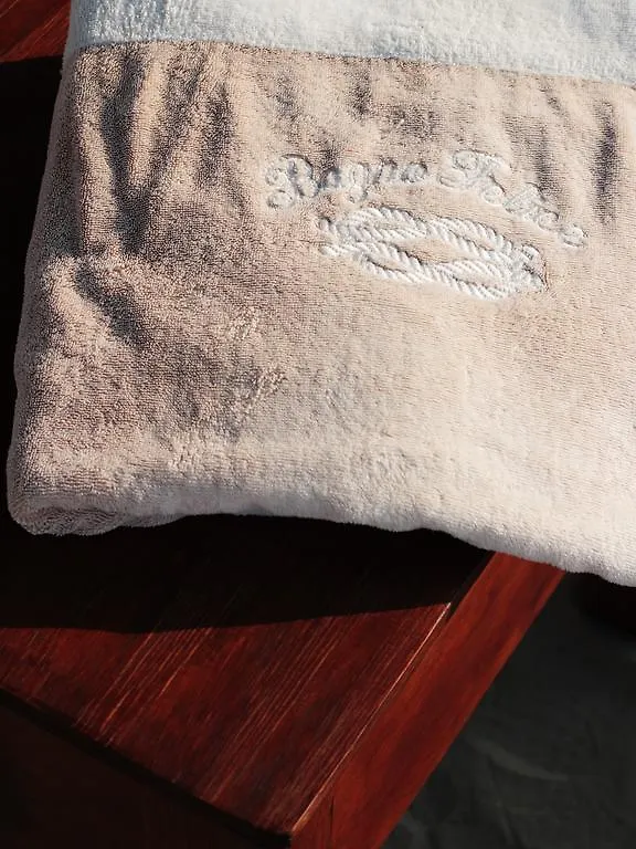 ***  Hotel La Pigna Marina di Pietrasanta Itália