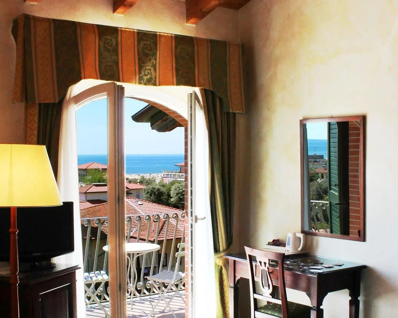 Hotel La Pigna Marina di Pietrasanta Italy
